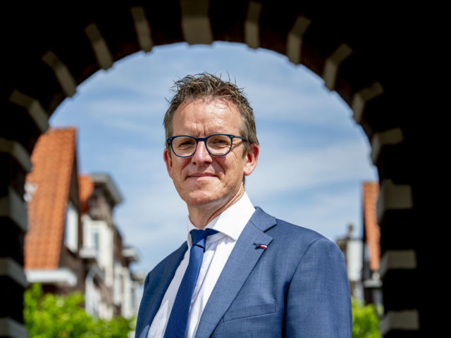ROBIN UTRECHT
